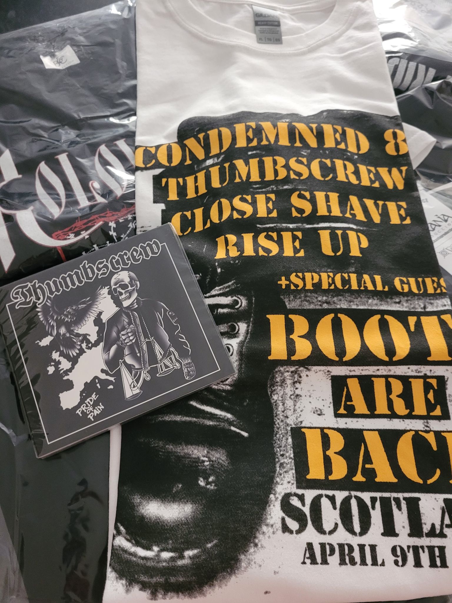 Boots Are Back T-shirt + Thumbscrew CD bundle